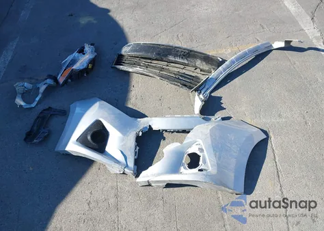 2016 Toyota Corolla S Plus z USA, uszkodzony, nr VIN 5YFBURHE4GP540016